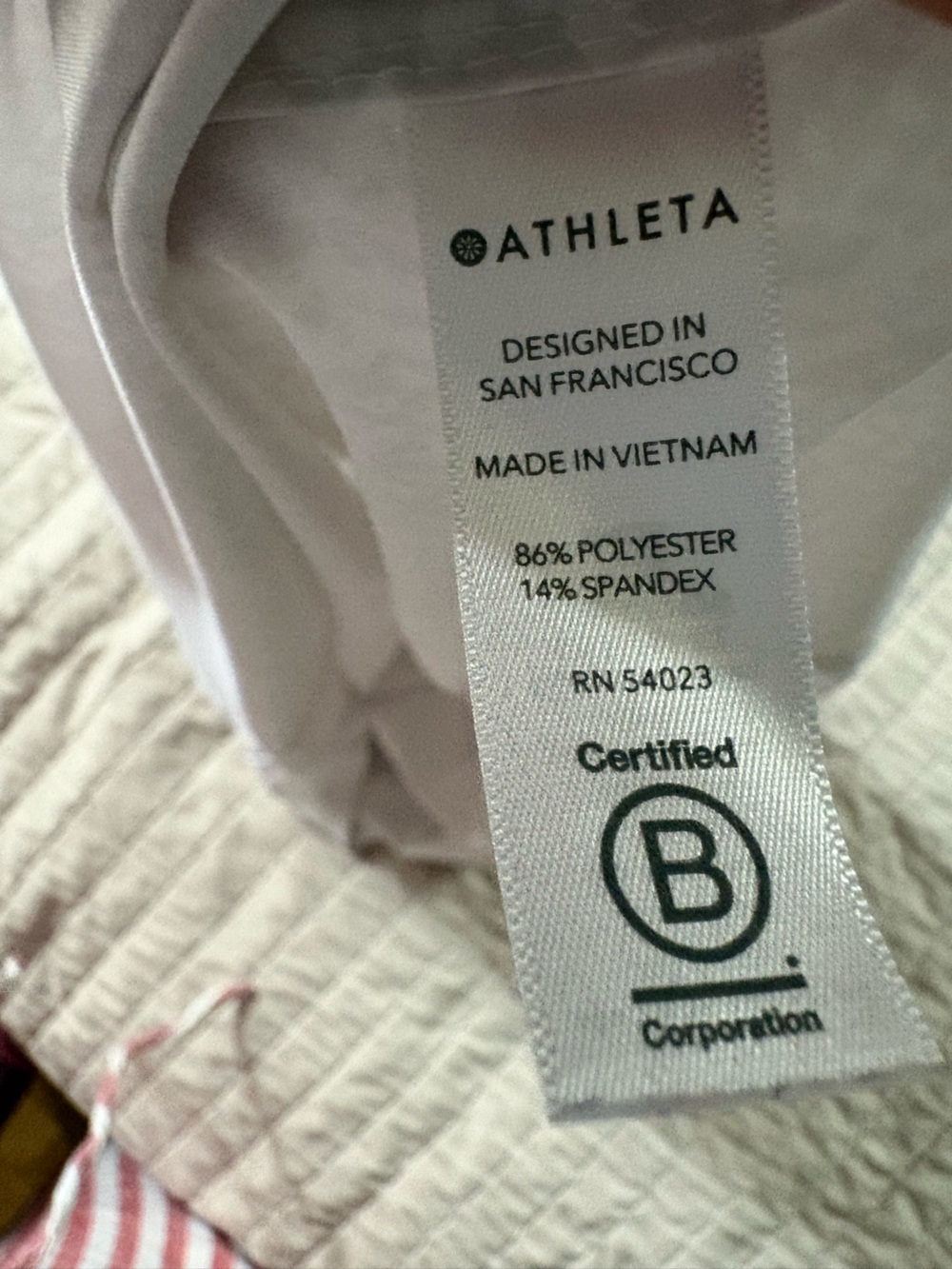 Athleta Zephyr Print Tank Top in the Viper Gray - Picture 5 of 7